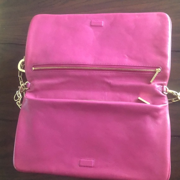 👛Tory Burch Raspberry/Pink Purse 👛 - Picture 8 of 9